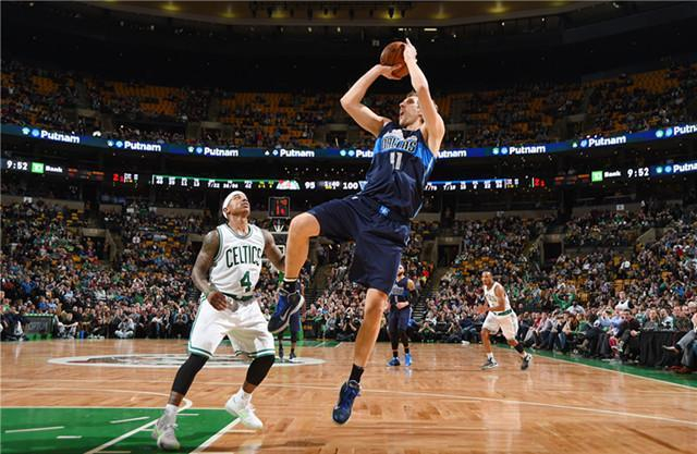 莱利不仅是 莱利不仅是