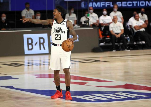 从战术角度 从战术角度